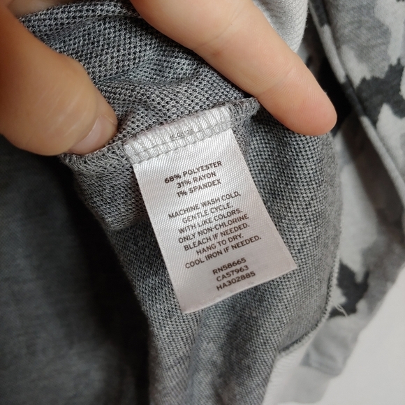 Halogen Nordstrom Crew Neck Pullover Sweater Raglan Sleeves Gray Camo Medium - Picture 7 of 7